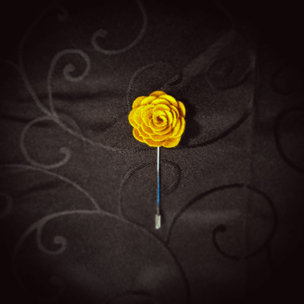 The Chrysanthemum Oath Lapel Pin
